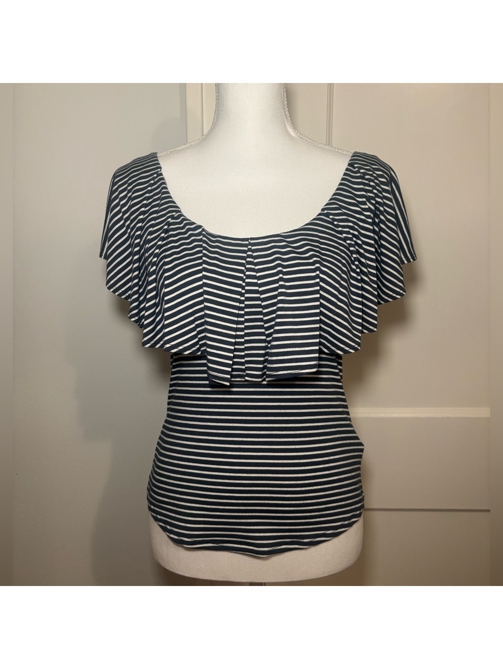 Jolie Navy and Cream Flutter Sleeve Blouse